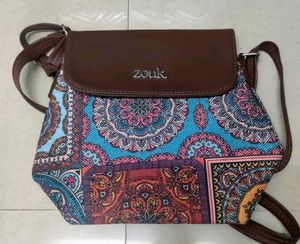Zouk Printed Crossbody Bag