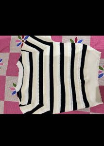 Striped Cropped Knit Top
