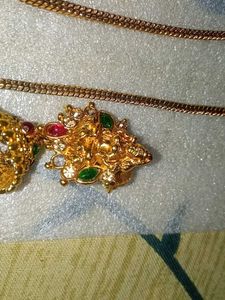 Elegant Necklace and Earring Set