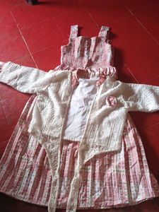 Elegant Pink Printed Kurta Set with Lace Jacket
