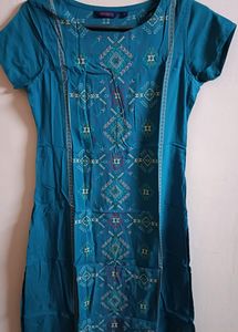 Srishti Women Kurta Price Drop