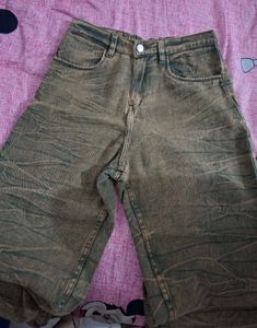 Stylish Washed Out Jeans