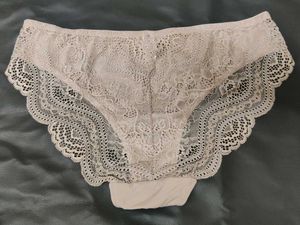Comfortable Lace Trim Briefs