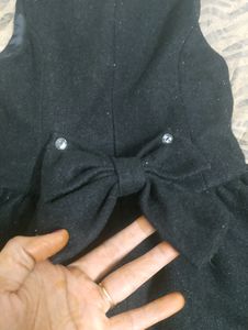 Girls Black Frock And Bow 1-2 Yr
