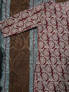 Maroon Paisley Print Kurta