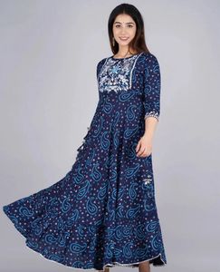 Elegant Navy Bandhni print Kurta with embroidery
