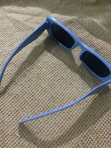 Chic Light Blue Cat-Eye Sunglasses