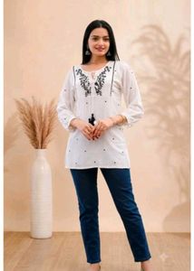 White Kurta with Black Embroidery_S