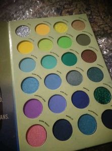 UTRUST Eye Shadow Palette 72 Shades
