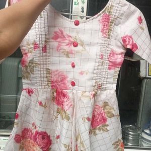 Beautiful Floral Print Kurta