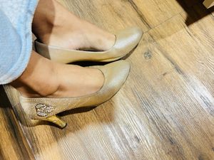 Golden Heel