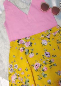 Korean Styled Floral Mini Skirt And Top Combo
