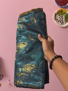 Saree with Gift