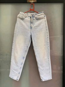 Loose h&amp;m mom jeans