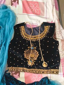 Embroidered Velvet Chania Choli S to M size