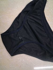 black panty