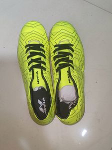 Nivia Mens Football Shoes. Unused. No Coins.