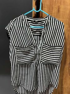 Chic Black & White Striped Blouse