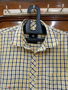 🇳🇿💫❣️ Checked Yellow Shirt