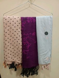 Scarfs & Stoles