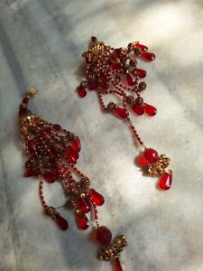 Combo Of Red Kalire With Hathfool And Mang Tika