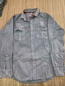 Stylish Men's Grey Denim Shirt