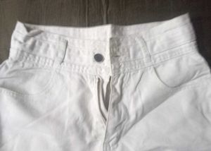 White High Waist Denim Shorts Raw Hem Summer Must