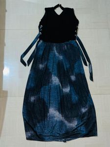 Elegant Black and Blue Party Dress