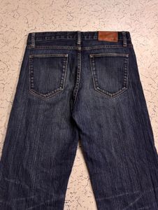 Classic Mid rise straight leg jeans