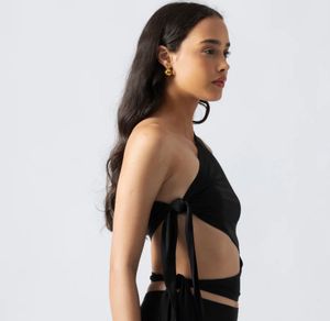 Nefsfinds Black One-Shoulder Tie-Up Top