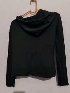 Black T-shirt