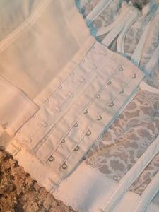 White Lace Strapless Corset Bra