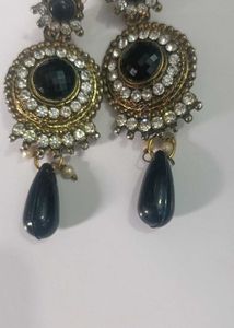 Black &amp; Gold Antique-Finish Kundan Drop Earrings