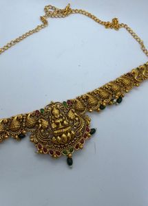 Traditional Indian Gold Necklace Set