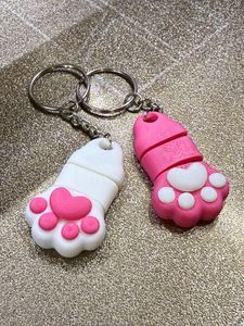 Paw Love Keychain – Pet Lover Edition