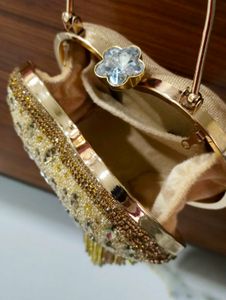 Bridal Party wear Clutch Bag Purse Heart shape