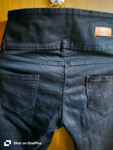 Dark Wash High-Waisted Jeans