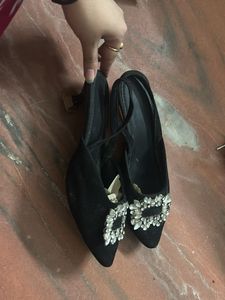 Black Embellished Mules ✨