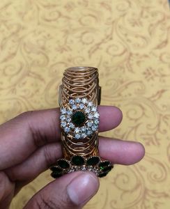 Stunning Emerald &amp; Diamond Bracelet