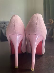Elegant Pink Suede Heels