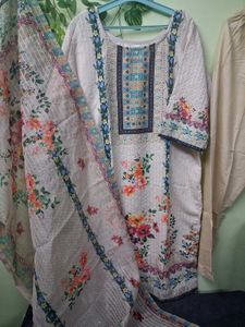 Floral Print Kurta Set with Dupatta
