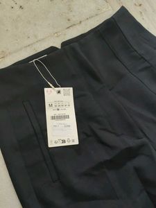 Chic Black High-Waisted Trousers