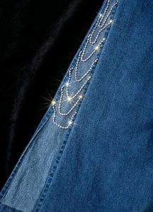 Side Slit Highrise Stretchable Jeans