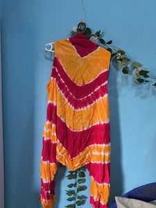 Colorful Tie-Dye Sleeveless shrug