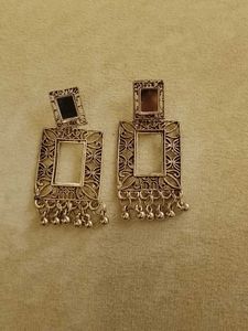 2PAIR oval studs and rectangular drop earrings