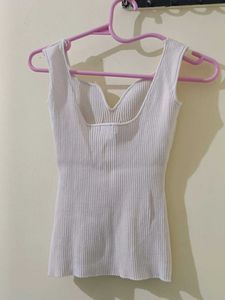 Ribbed V-Neck White Sleeveless Top
