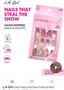 Ombre Press-On Nails with File