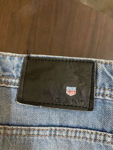 GANT BOOTCUT JEANS 32 SIZE