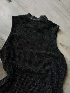 Sparkly Mock Neck Sleeveless Top