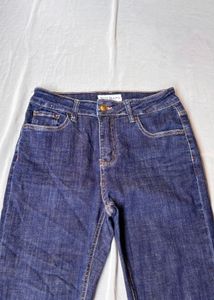 Dark blue Jeans